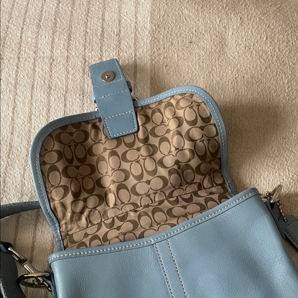 Coach Light Blue Leather Crossbody Bag - Picture 2 of 6